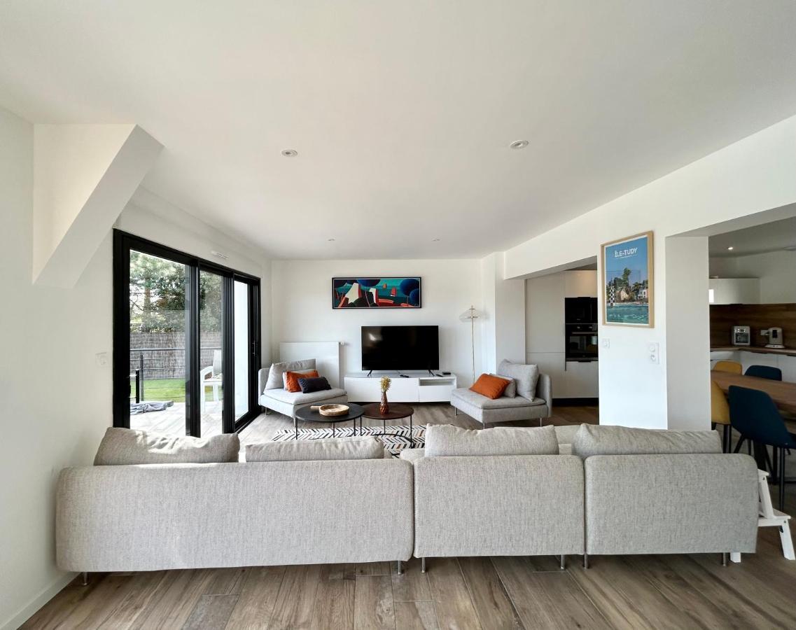Superbe Villa Tout Confort Avec Piscine Chauffee Er Couverte Et Spa A 2 Pas De La Plage Fouesnant Esterno foto